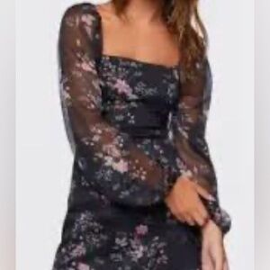 Forever 21 Black Floral Long Sleeve Dress